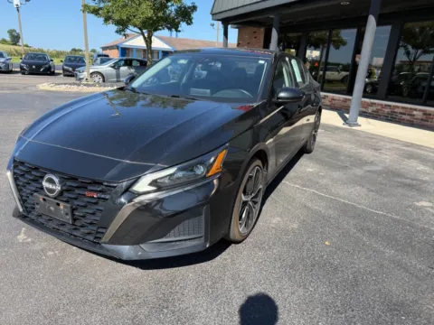Photos of 2023 Nissan Altima 2.5 SR AWD 4dr Sedan for sale in Chesterfield, MI at Victory Motors Chesterfield