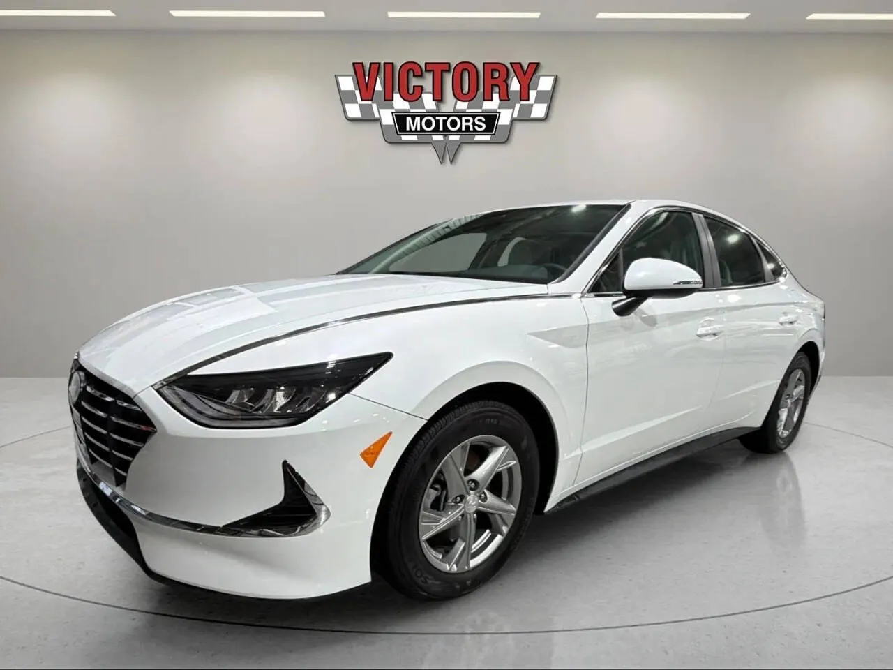 White 2023 Hyundai Sonata SE 4dr Sedan for sale in Chesterfield, MI
