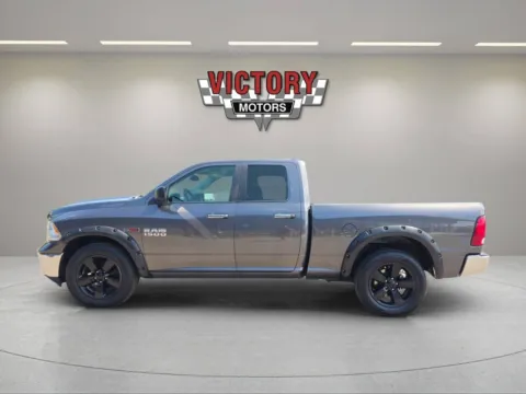 More photos of 2016 RAM 1500 SLT 4x4 4dr Quad Cab 6.3 ft. SB Pickup at Victory Motors Chesterfield, MI