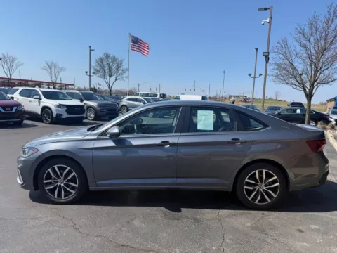 More photos of 2025 Volkswagen Jetta SE 4dr Sedan at Victory Motors Chesterfield, MI