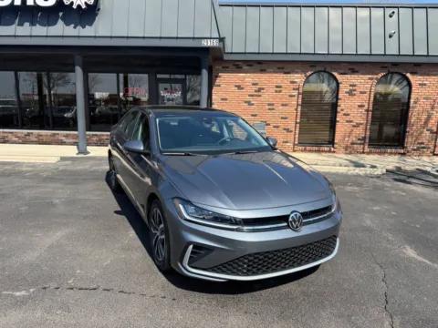 Gray 2025 Volkswagen Jetta SE 4dr Sedan for sale in Chesterfield, MI
