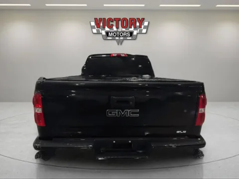 More photos of 2018 GMC Sierra 1500 SLE 4x4 4dr Double Cab 6.5 ft. SB at Victory Motors Chesterfield, MI