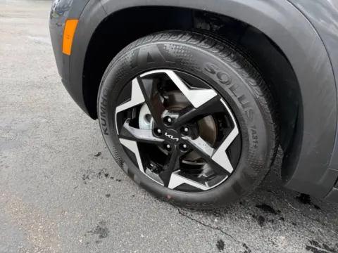 More photos of 2025 Kia Seltos s 4dr SUV at Victory Motors Chesterfield, MI