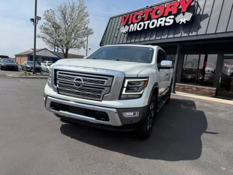 Another view of 2021 Nissan Titan Platinum Reserve 4x4 4dr Crew Cab 5.6 ft. SB for sale in Chesterfield, MI at Victory Motors Chesterfield