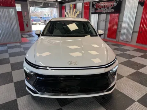 Photos of 2025 Hyundai Sonata SEL 4dr Sedan for sale in Chesterfield, MI at Victory Motors Chesterfield