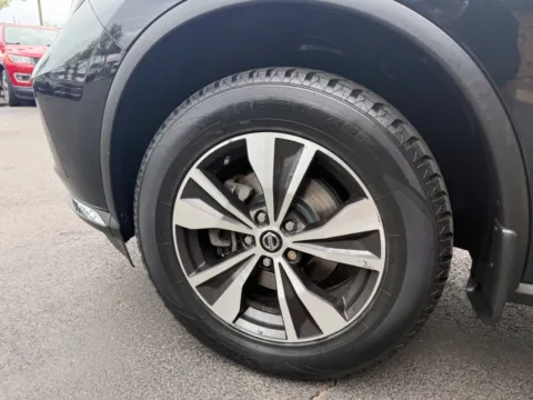 More photos of 2019 Nissan Murano SV 4dr SUV at Victory Motors Chesterfield, MI