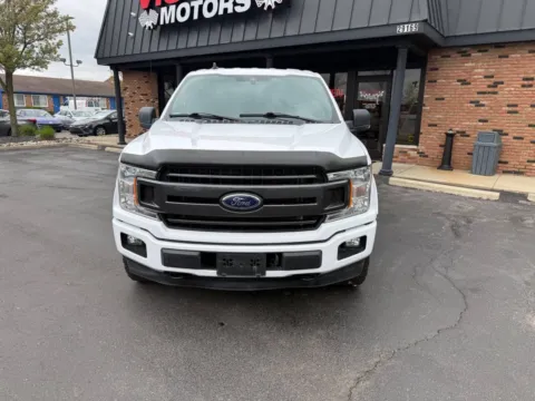 White 2020 Ford F-150 XLT 4x4 4dr SuperCrew 5.5 ft. SB for sale in Chesterfield, MI