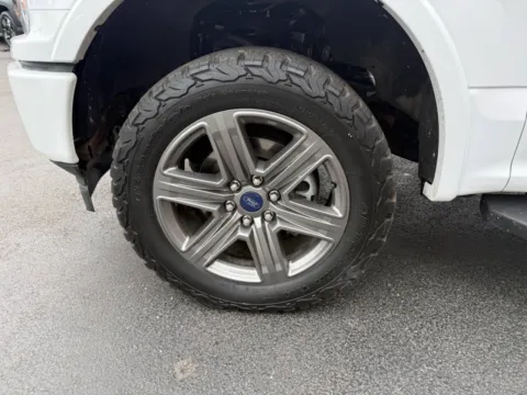 More photos of 2020 Ford F-150 XLT 4x4 4dr SuperCrew 5.5 ft. SB at Victory Motors Chesterfield, MI
