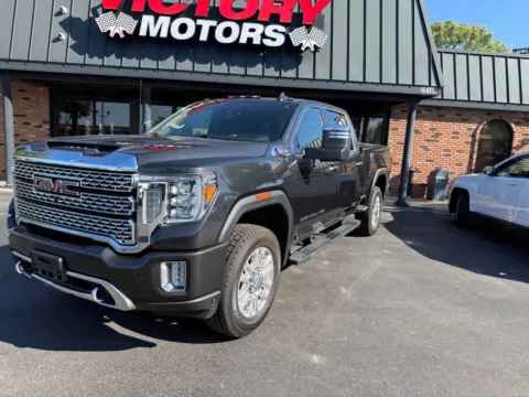 Another view of 2020 GMC Sierra 2500 HD Denali 4x4 4dr Crew Cab SB for sale in Chesterfield, MI at Victory Motors Chesterfield