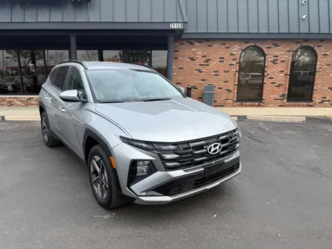 Silver 2025 Hyundai Tucson SEL AWD 4dr SUV for sale in Chesterfield, MI