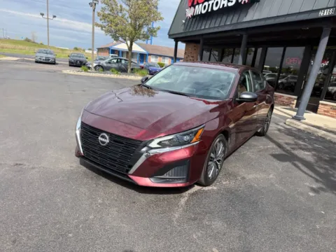 Another view of 2025 Nissan Altima 2.5 SV 4dr Sedan for sale in Chesterfield, MI at Victory Motors Chesterfield