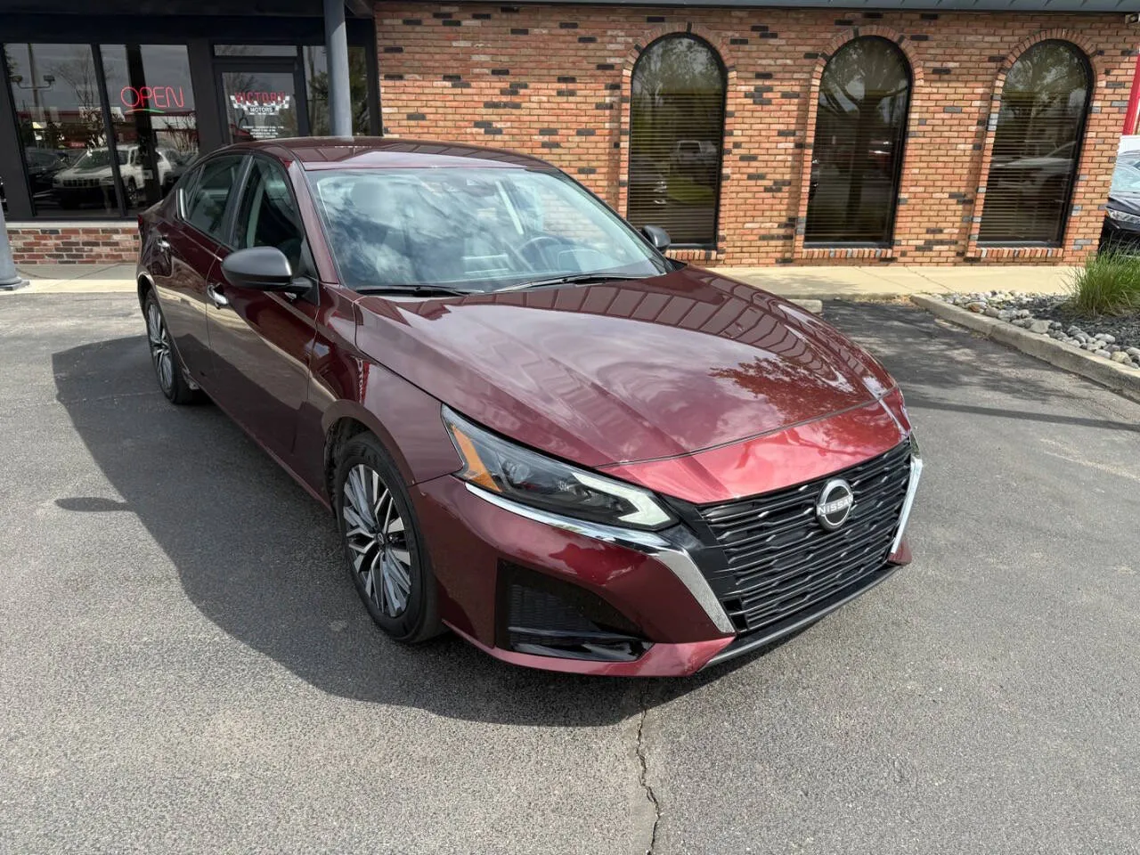 Brown 2025 Nissan Altima 2.5 SV 4dr Sedan for sale in Chesterfield, MI