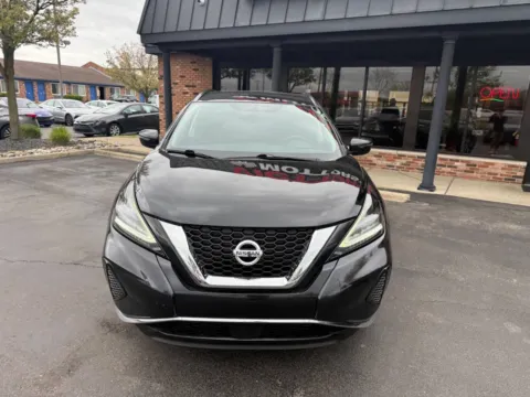 Photos of 2019 Nissan Murano SV 4dr SUV for sale in Chesterfield, MI at Victory Motors Chesterfield