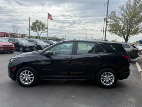 More photos of 2024 Chevrolet Equinox LS 4dr SUV w/1LS at Victory Motors Chesterfield, MI