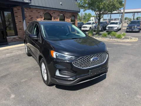 Photos of 2024 Ford Edge SEL AWD 4dr SUV for sale in Chesterfield, MI at Victory Motors Chesterfield