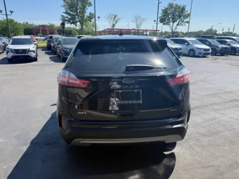 More photos of 2024 Ford Edge SEL AWD 4dr SUV at Victory Motors Chesterfield, MI
