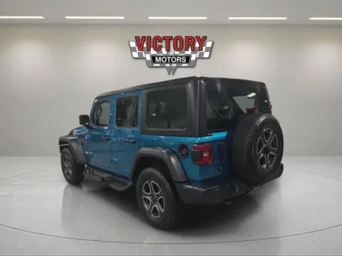 Another view of 2020 Jeep Wrangler Unlimited Sport S 4x4 4dr SUV for sale in Chesterfield, MI at Victory Motors Chesterfield