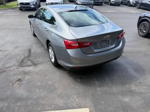 More photos of 2024 Chevrolet Malibu LT 4dr Sedan w/1LT at Victory Motors Chesterfield, MI