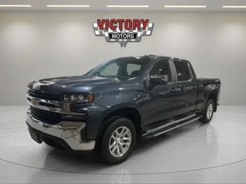 Gray 2021 Chevrolet Silverado 1500 LT 4x4 4dr Crew Cab 5.8 ft. SB w/1LT for sale in Chesterfield, MI