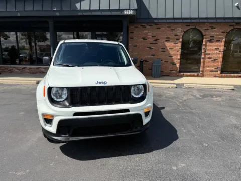 Another view of 2023 Jeep Renegade Latitude 4x4 4dr SUV for sale in Chesterfield, MI at Victory Motors Chesterfield