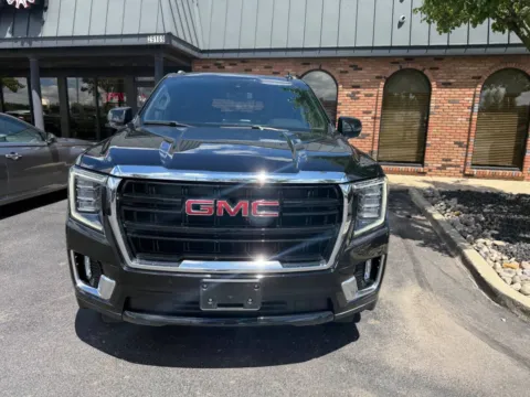 Black 2024 GMC Yukon XL SLE 4x4 4dr SUV for sale in Chesterfield, MI