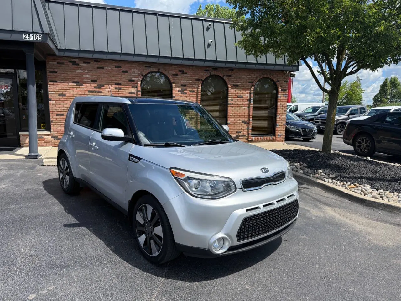 Black 2014 Kia Soul ! 4dr Crossover for sale in Chesterfield, MI