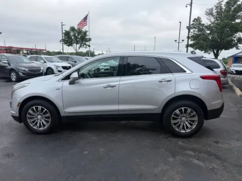 More photos of 2019 Cadillac XT5 Luxury 4dr SUV at Victory Motors Chesterfield, MI
