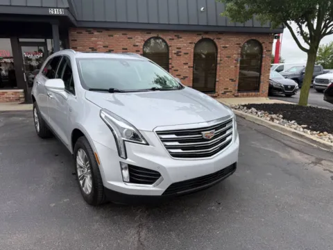 Red 2019 Cadillac XT5 Luxury 4dr SUV for sale in Chesterfield, MI