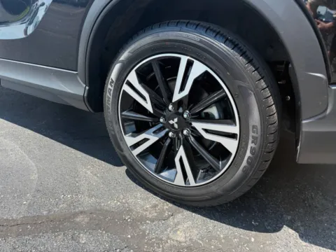 More photos of 2026 Mitsubishi Eclipse Cross SE AWD 4dr Crossover at Victory Motors Chesterfield, MI