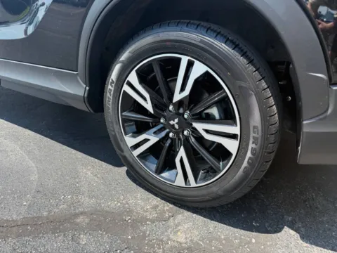 More photos of 2026 Mitsubishi Eclipse Cross SE AWD 4dr Crossover at Victory Motors Chesterfield, MI