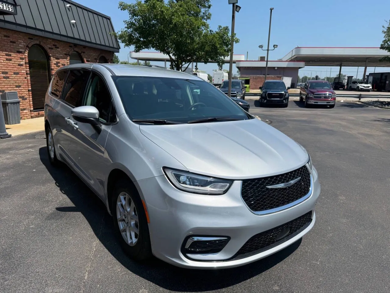 Silver 2023 Chrysler Pacifica Touring L 4dr Mini Van for sale in Chesterfield, MI
