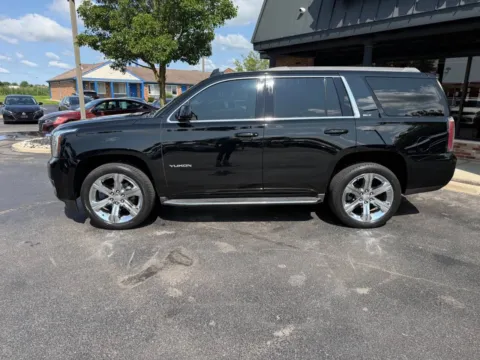 More photos of 2016 GMC Yukon SLT 4x4 4dr SUV at Victory Motors Chesterfield, MI