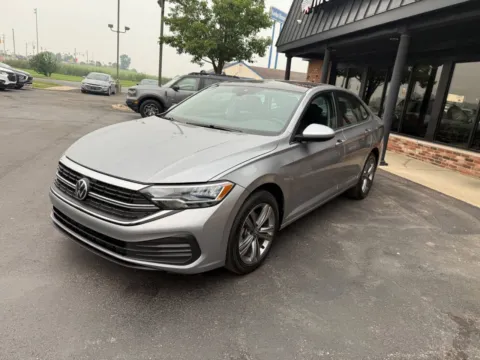 More photos of 2024 Volkswagen Jetta SE 4dr Sedan at Victory Motors Chesterfield, MI