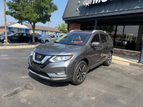 Another view of 2020 Nissan Rogue SL AWD 4dr Crossover for sale in Chesterfield, MI at Victory Motors Chesterfield