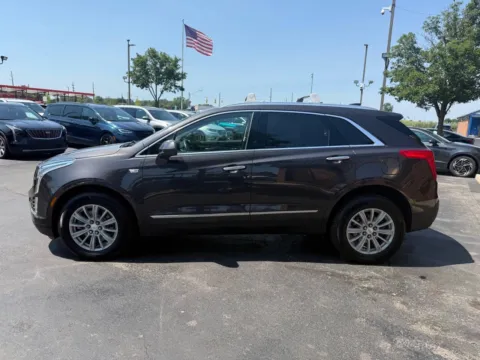 More photos of 2018 Cadillac XT5 Luxury 4x4 4dr SUV at Victory Motors Chesterfield, MI