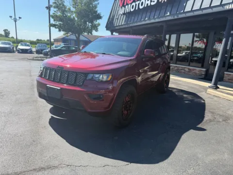 Another view of 2021 Jeep Grand Cherokee Freedom 4x4 4dr SUV for sale in Chesterfield, MI at Victory Motors Chesterfield