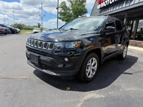Another view of 2024 Jeep Compass Latitude 4x4 4dr SUV for sale in Chesterfield, MI at Victory Motors Chesterfield