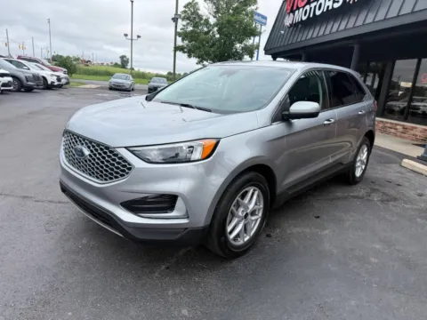 Another view of 2024 Ford Edge SEL AWD 4dr SUV for sale in Chesterfield, MI at Victory Motors Chesterfield