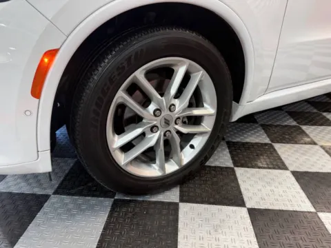 More photos of 2022 Dodge Durango R/T AWD 4dr SUV at Victory Motors Chesterfield, MI