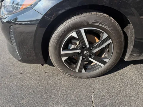 More photos of 2025 Nissan Sentra SV 4dr Sedan at Victory Motors Chesterfield, MI