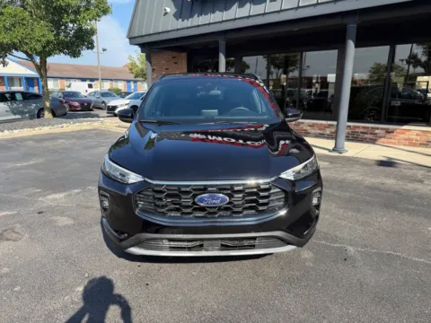 Photos of 2025 Ford Escape ST Line Select AWD 4dr SUV for sale in Chesterfield, MI at Victory Motors Chesterfield