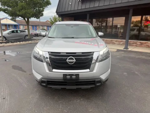 Photos of 2024 Nissan Pathfinder SV 4dr SUV for sale in Chesterfield, MI at Victory Motors Chesterfield