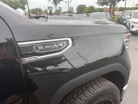 More photos of 2025 GMC Sierra 1500 SLT 4x4 4dr Crew Cab 5.8 ft. SB at Victory Motors Chesterfield, MI