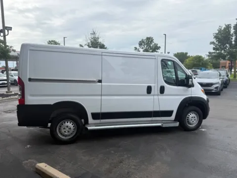 More photos of 2025 RAM ProMaster SLT 2500 136 WB 3dr Low Roof Cargo Van at Victory Motors Chesterfield, MI