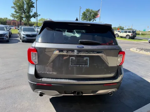 More photos of 2021 Ford Explorer Hybrid Limited AWD 4dr SUV at Victory Motors Chesterfield, MI