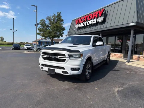 White 2022 RAM 1500 Laramie 4x4 4dr Crew Cab 5.6 ft. SB Pickup for sale in Chesterfield, MI