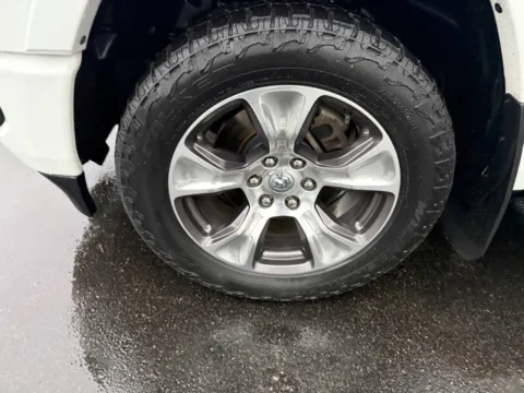More photos of 2022 RAM 1500 Laramie 4x4 4dr Crew Cab 5.6 ft. SB Pickup at Victory Motors Chesterfield, MI