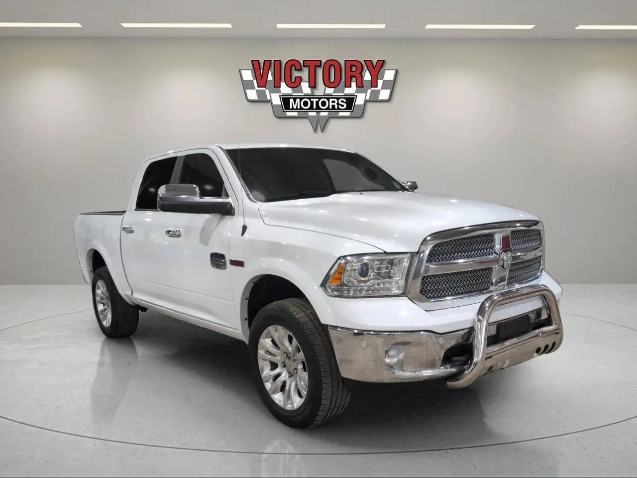 2015 RAM 1500 Laramie Longhorn 4x4 4dr Crew Cab 5.5 ft. SB Pickup for sale in Chesterfield, MI