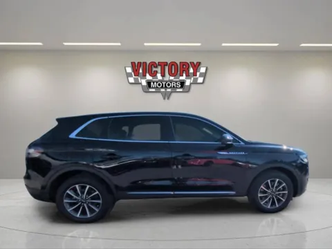 Another view of 2022 Lincoln Nautilus Standard 4dr SUV for sale in Chesterfield, MI at Victory Motors Chesterfield