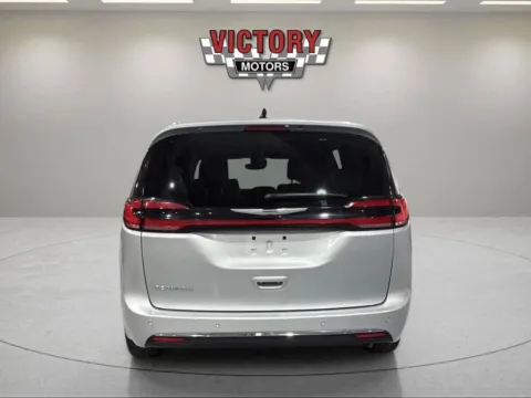 More photos of 2023 Chrysler Pacifica Touring L 4dr Mini Van at Victory Motors Chesterfield, MI